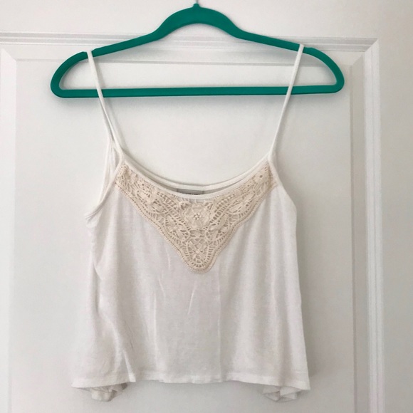 La Hearts Tops - LA Heart Off White Crotchet Top.